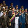 Venezuela'da Maduro destekçileri sokaklara döküldü