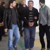 Kızlarına Cinsel İstismarda Bulunan 2 Baba Gözaltına Alındı Kızlarına Cinsel İstismarda Bulunan 2 Baba Gözaltına Alındı