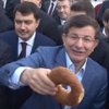 Video: Şehit Babasını Ağlattılar Video: Şehit Babasını Ağlattılar