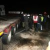 Yola dökülen yağ, 5 araca kaza yaptırdı: 2 yaralı Yola dökülen yağ, 5 araca kaza yaptırdı: 2 yaralı