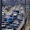 İstanbul'dan kaçış başladı! Trafik durma noktasında İstanbul'dan kaçış başladı! Trafik durma noktasında