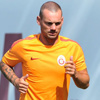 Galatasaray'da Sneijder antrenmanlara başladı