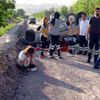 Kocaeli'de kaza! Eşinin çıkmasını böyle bekledi Kocaeli'de kaza! Eşinin çıkmasını böyle bekledi