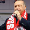 Başkan Erdoğan'ın milletle kucaklaşmasını hazmedemediler Başkan Erdoğan'ın milletle kucaklaşmasını hazmedemediler