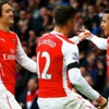 Arsenal galibiyete 3 golle uzandı Arsenal galibiyete 3 golle uzandı