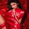 Kylie Jenner şirketinin yüzde 51’ini sattı Kylie Jenner şirketinin yüzde 51’ini sattı