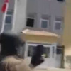 Özel Harekatçılar Türk bayrağını göndere böyle çekti… Özel Harekatçılar Türk bayrağını göndere böyle çekti…