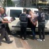40 saniyede 'vurgun' yapan hırsız, gazetecileri görünce bağırdı 40 saniyede 'vurgun' yapan hırsız, gazetecileri görünce bağırdı
