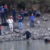 ﻿Oltasını kurtarmak için girdiği gölette boğuldu