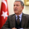 Bakan Akar Fransız mevkidaşıyla görüştü Bakan Akar Fransız mevkidaşıyla görüştü