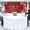 Atatürk'ün yatında ağırlama Atatürk'ün yatında ağırlama