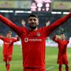 150 bin euroya geldi tarihe geçti