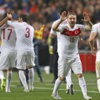 İspanyollar, Hollanda'yı topa tuttu