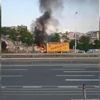 Fatih Sahil Yolu'nda kamyon yangını