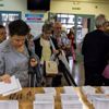 Katalonya'daki referandum girişiminde 92 oy merkezi güvenlik güçlerince kapatıldı