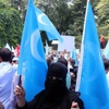 Çin Konsolosluğu Önünde "Urumçi" Protestosu Çin Konsolosluğu Önünde "Urumçi" Protestosu