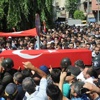 Bütün ilçe şehidin arkasından yürüdü Bütün ilçe şehidin arkasından yürüdü