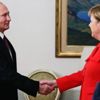 Putin, Merkel ile Libya krizini görüştü