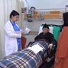 Bartın doktorun sedye üzerine çıkarak kalp masajı ... Bartın doktorun sedye üzerine çıkarak kalp masajı ...