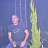 Haluk Levent çam fidanlarının arasından 10 binlere seslendi