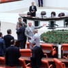 'Allah belanızı versin, Meclis'i çalıştırmıyorsunuz'