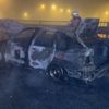 Pendik'te araç alev alev yandı Pendik'te araç alev alev yandı