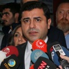 HDP'li vekillerden Ahmet Hakan'a ziyaret: Hiçbir gazeteci geri adım atmamalı HDP'li vekillerden Ahmet Hakan'a ziyaret: Hiçbir gazeteci geri adım atmamalı