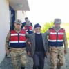 Üvey kardeşini öldürdü 19 yıl sonra yakalandı