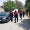 Ailesiyle kavga etti! Polisi bıçakladı! Ailesiyle kavga etti! Polisi bıçakladı!