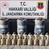 Hakkari’de 100 litre asit anhidrit maddesi ele geçirildi Hakkari’de 100 litre asit anhidrit maddesi ele geçirildi