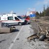 Çarpışan otomobillerden biri ikiye bölündü: 4 kişi yaralandı