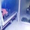 Çaldıkları çekiciyi polise satmaya kalkınca yakayı ele verdiler Çaldıkları çekiciyi polise satmaya kalkınca yakayı ele verdiler