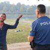 Nehirden çıkanın maket olmadığına inanmadı