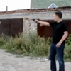 Kaskı denemek için kafasına ateş etti Kaskı denemek için kafasına ateş etti