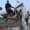 Tırların arasında feci ölüm Tırların arasında feci ölüm