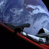 Elon Musk'un Tesla aracı uzay yolculuğuna devam ediyor