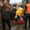 Metrobüs yolcuya çarptı: Yolcu hayatını kaybetti