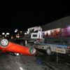 Sarıyer de devrilerek sürüklenen otomobilden ufak ... Sarıyer de devrilerek sürüklenen otomobilden ufak ...