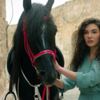 Hercai dizisinin başrolü Ebru Şahin, son görüntüsüyle ... Hercai dizisinin başrolü Ebru Şahin, son görüntüsüyle ...