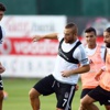 Beşiktaş'ta durmak yok! Beşiktaş'ta durmak yok!