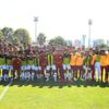 Altyapı Fenerbahçe-Galatasaray derbisine dostluk damga vurdu Altyapı Fenerbahçe-Galatasaray derbisine dostluk damga vurdu