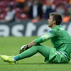 Muslera, adım adım Milan yolcusu