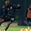 Beşiktaş'tan Atiba kararı Beşiktaş'tan Atiba kararı