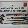 Silah kaçakçılarına operasyon: 9 gözaltı! Silah kaçakçılarına operasyon: 9 gözaltı!