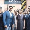 Burak Özçivit, Romanya da hayranlarıyla buluştu Burak Özçivit, Romanya da hayranlarıyla buluştu