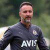Beşiktaş Başkanı Ahmet Nur Çebi, F.Bahçe Başkanı Ali Koç'tan resmen Ozan'ı istedi Beşiktaş Başkanı Ahmet Nur Çebi, F.Bahçe Başkanı Ali Koç'tan resmen Ozan'ı istedi