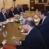 AKP ve CHP arasındaki yeni koalisyon görüşmesi sona erdi AKP ve CHP arasındaki yeni koalisyon görüşmesi sona erdi
