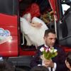 Çocukluk hayaliydi evlenirken gerçekleştirdi