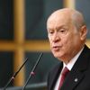 Son dakika: MHP lideri Devlet Bahçeli: Türkiye Cumhuriyeti sokakta kurulmadı, sokakta bırakılmayacak! Son dakika: MHP lideri Devlet Bahçeli: Türkiye Cumhuriyeti sokakta kurulmadı, sokakta bırakılmayacak!