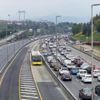 15 Temmuz Şehitler Köprüsü nde trafikte sabah yoğunluğu